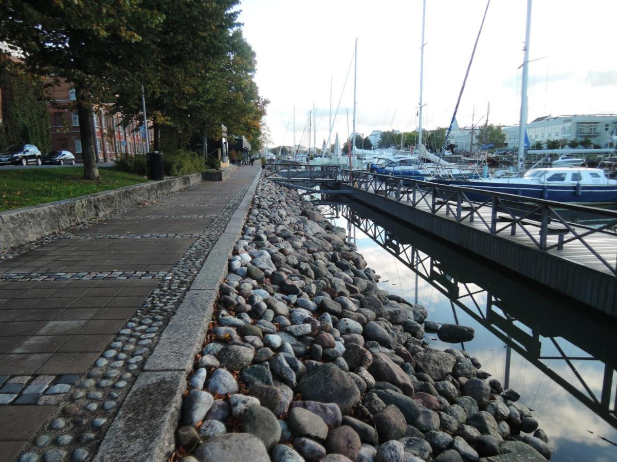Riverside Lux With 2 Bedrooms, Car Park Garage And Sauna Turku Exterior foto